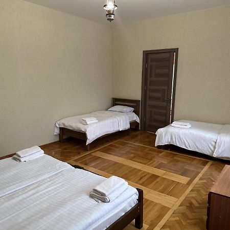 Dachi Inn Kazbegi Exterior photo