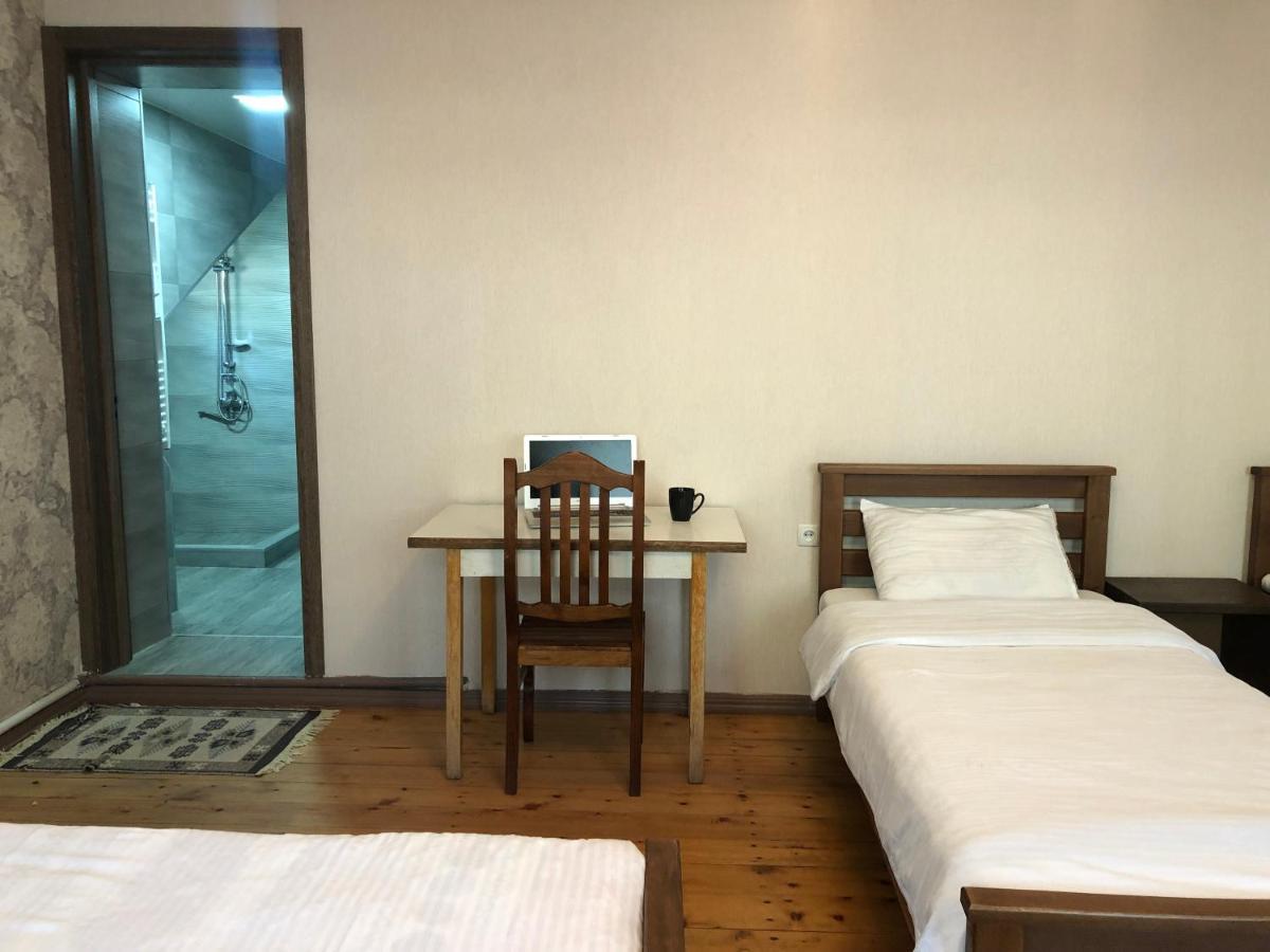 Dachi Inn Kazbegi Exterior photo