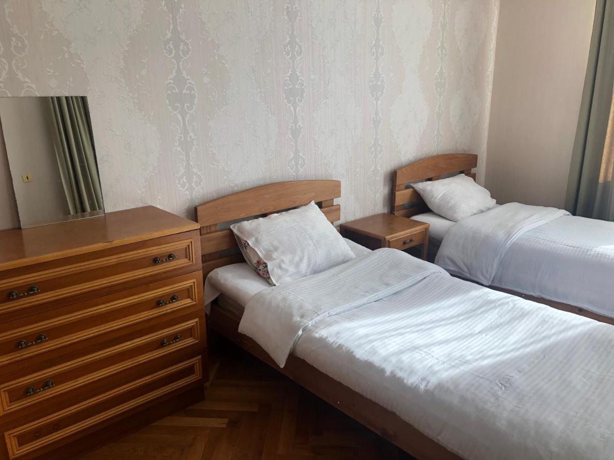 Dachi Inn Kazbegi Exterior photo