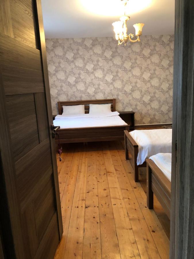 Dachi Inn Kazbegi Exterior photo